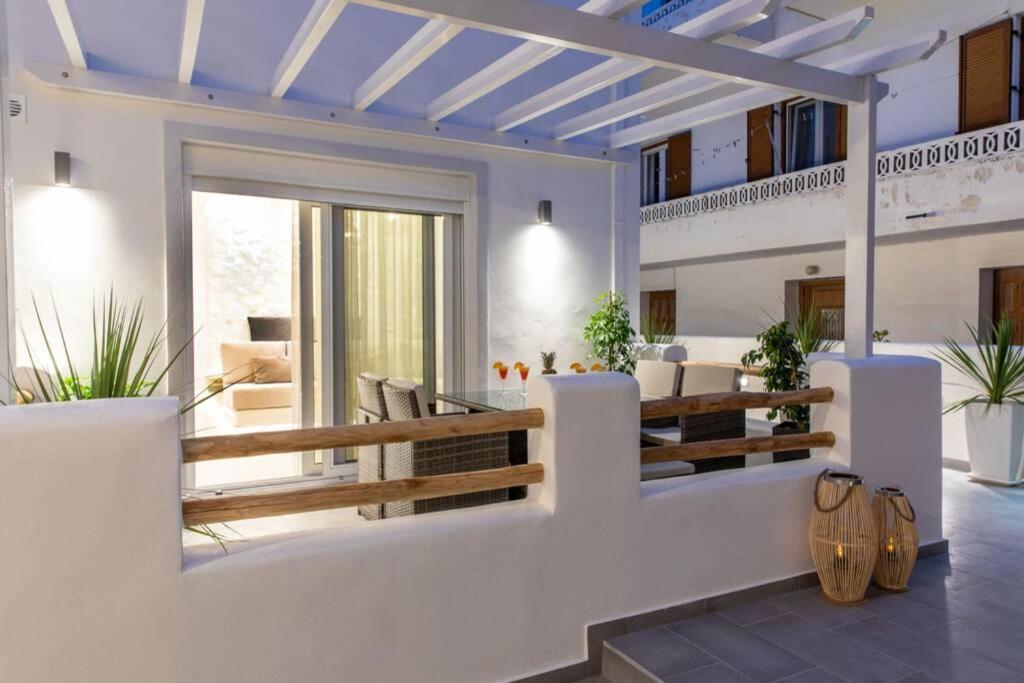 Arktos Luxury Apartment Naxos City Extérieur photo